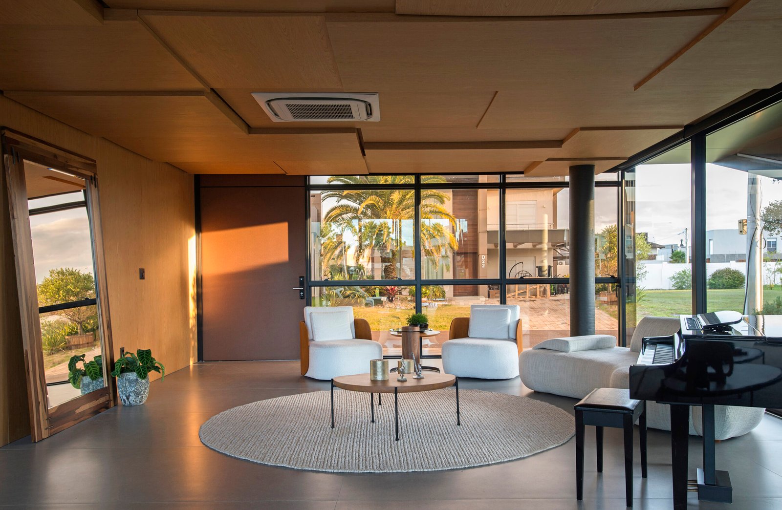 A Identidade e o Traço do Design de Mobiliário Brasileiro